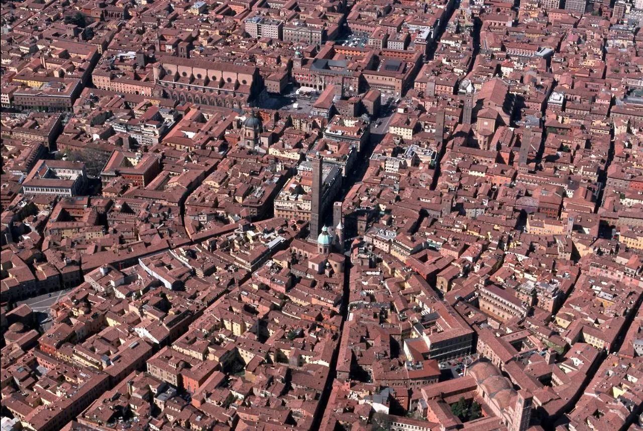 B&B Bologna Station